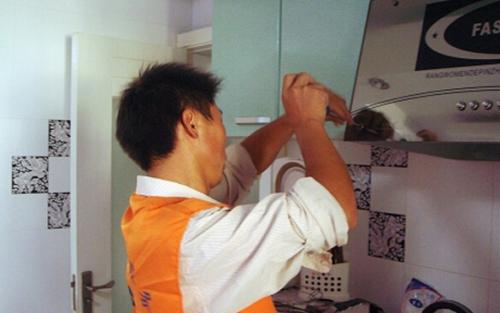 维修现场